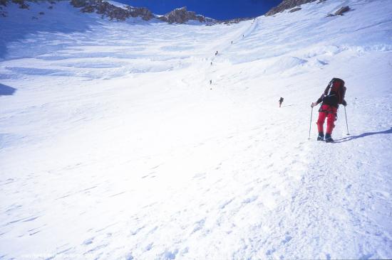 Montée vers le col à 4900m, Mont Mac Kinley, Alaska