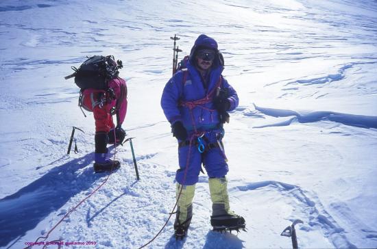 Pause à 6000 mètres, Mont Mac Kinley, Alaska