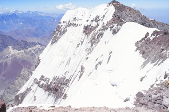 La Face Sud de l' Aconcagua, 6930m, Argentine