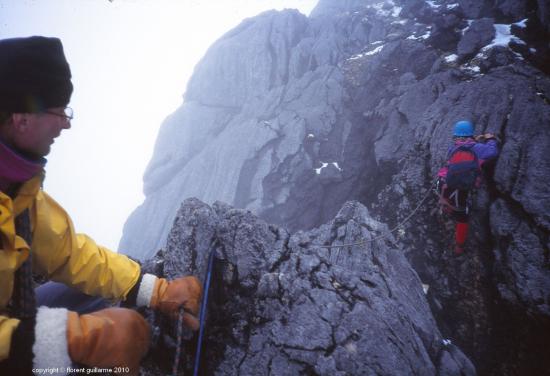 LE passage vers le sommet du Carstensz, 5030m, Papouasie